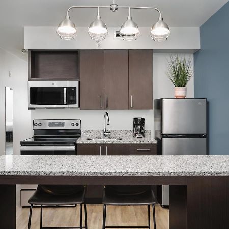 Stayapt Suites Greenville-Greer/Bmw Екстериор снимка