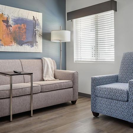 Stayapt Suites Greenville-Greer/Bmw Екстериор снимка