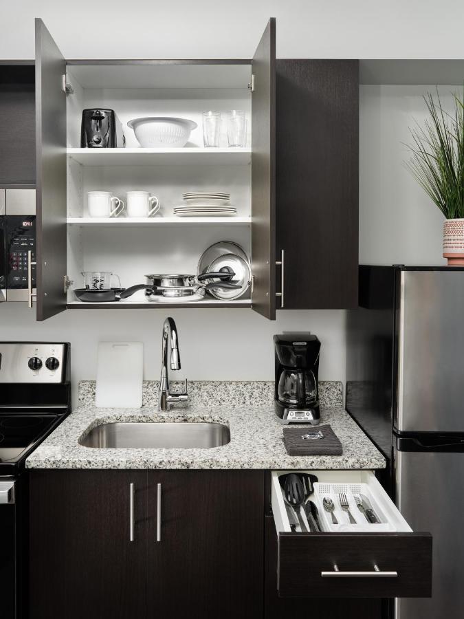 Stayapt Suites Greenville-Greer/Bmw Екстериор снимка